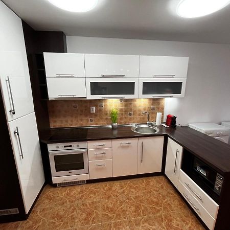 Apartman Nico Dunajska Streda Exterior photo