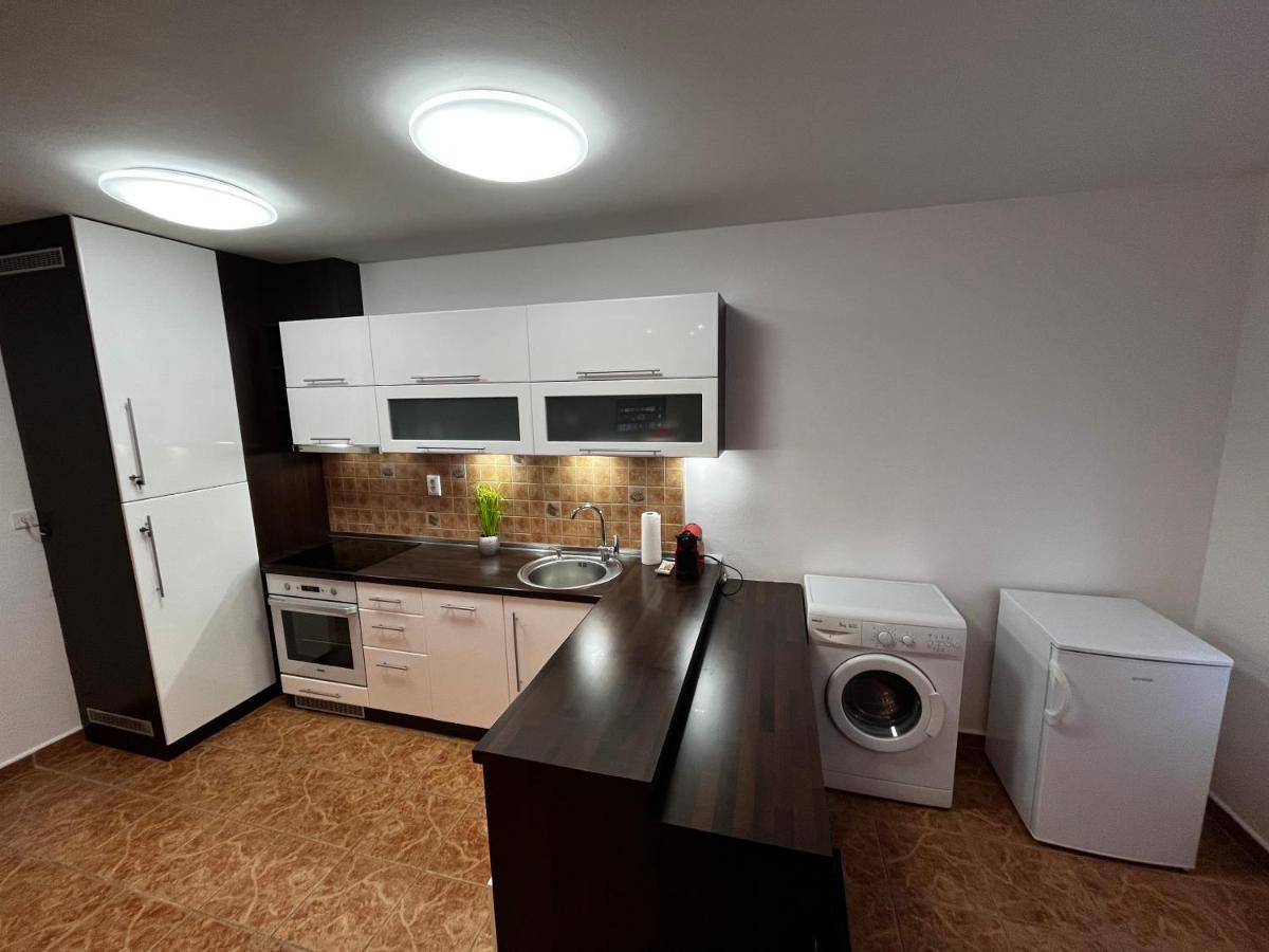Apartman Nico Dunajska Streda Exterior photo